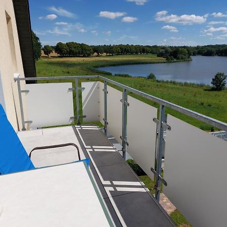 Dachgeschosswohnung Mit Seeblick Ahrensbok Kültér fotó