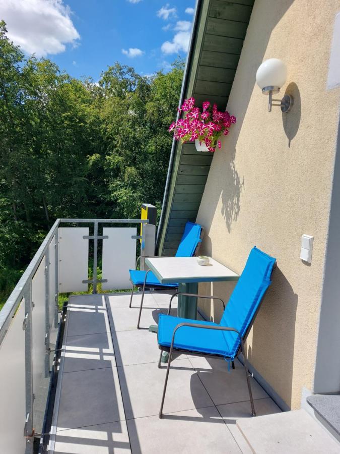 Dachgeschosswohnung Mit Seeblick Ahrensbok Kültér fotó